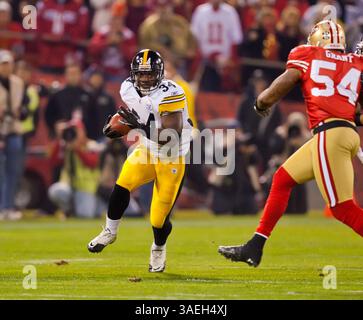 19 décembre 2011 : Rashard Mendenhall, le Rashard Steelers, en action lors du match de football NFL entre les 49ers de San Francisco et les Steelers de Pittsburgh au Candlestick Park à San Francisco, CA. Les 49ers ont battu les Steelers 20-3. â© Damon Tarver/Cal Sport Media(image crédit : © Damon Tarver/Cal Sport Media/ZUMAPRESS.com) Banque D'Images