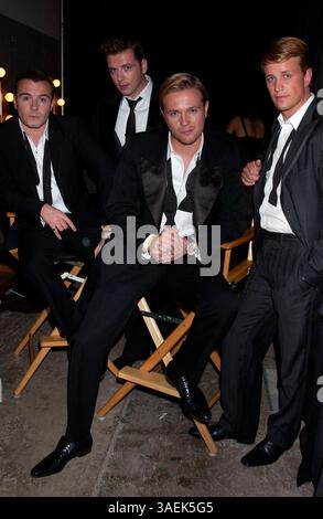 15 septembre 2004 ; Las Vegas, NV, États-Unis ; WESTLIFE dans les coulisses des World Music Awards 2004 qui se sont tenus au Thomas and Mack Center de Las Vegas. (Crédit image : Paul Fenton/ZUMAPRESS.com) Banque D'Images