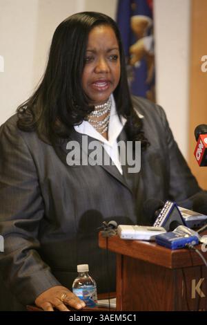 24 mars 2008 - DETROIT, mi, États-Unis - Kim Worthy, procureur du comté de Wayne, s'adresse aux médias au sujet du maire Kwame Kilpatrick lundi 24 mars 2008..REGINA H. BOONE/Detroit Free Press (image de crédit : Detroit Free Press/ZUMAPRESS.com) Banque D'Images
