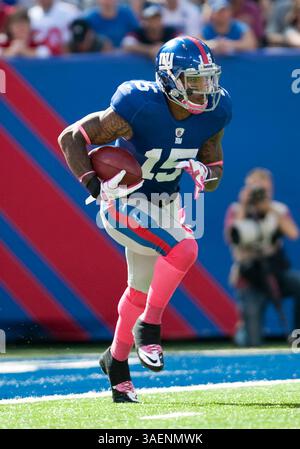 9 octobre 2011 : Devin Thomas (15 ans), le joueur de punt des Giants, lors d'un match de NFL entre les Giants de New York et les Seahawks de Seattle au MetLife Stadium à East Rutherford, New Jersey. Les Seahawks ont battu les Giants 36-25.(image crédit : © Duncan Williams/Cal Sport Media/ZUMAPRESS.com) Banque D'Images