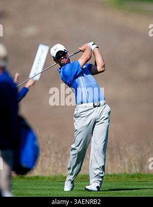 9 octobre 2011 : le golfeur PGA Paul Casey en action lors de la dernière manche du Fry's.com Open au club de golf CordeValle à San Martin, CA. â© Damon Tarver/Cal Sport Media(image crédit : © Damon Tarver/Cal Sport Media/ZUMAPRESS.com) Banque D'Images