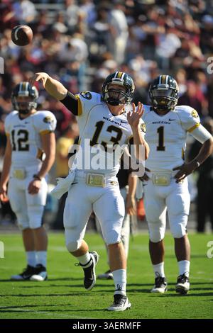 29 octobre 2011 : le quarterback Corbin Berkstresser #13 des Missouri Tigers lors du match entre les University of Missouri Tigers et les Texas A&M University Aggies à Kyle Field à College Station, Texas. Les tigres gagnent contre les Aggies, 38-31.(image crédit : © Patrick Green/Cal Sport Media/ZUMAPRESS.com) Banque D'Images
