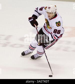 23 novembre 2011 : Patrick Kane (88 ans), Blackhawks de Chicago, lors du match contre les Sharks de San Jose. Sharks battent les Blackhawks 1-0 au HP Pavillion à San Jose, CA. (Crédit image : © William Mancebo/Cal Sport Media/ZUMAPRESS.com) Banque D'Images