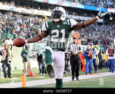 11 décembre 2011 - East Rutherford, NJ, USA - LaDainian Tomlinson des jets de New York célèbre son touchdown du deuxième quart-temps contre les Chiefs de Kansas City au MetLife Stadium le dimanche 11 décembre 2011, à East Rutherford, New Jersey. (Crédit image : © Jim Mcisaac/Newsday/MCT/ZUMAPRESS.com) Banque D'Images
