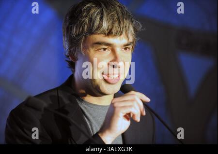 Sep 23, 2008 - Manhattan, New York, États-Unis - LARRY, co-fondateur de Google PAGE parle comme la Metropolitan Transportation Authority (image crédit : Bryan Smith/ZUMAPRESS.com) Banque D'Images