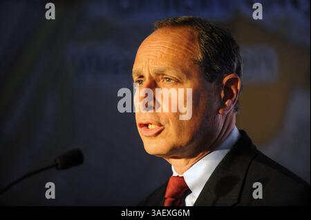 Sep 23, 2008 - Manhattan, New York, États-Unis - ELLIOT G. SANDER, directeur général de la MTA, parle en tant que Metropolitan Transportation Authority (image crédit : Bryan Smith/ZUMAPRESS.com) Banque D'Images