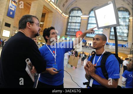 23 septembre 2008 - Manhattan, New York, États-Unis - Google représentants font une démonstration du service en tant que Metropolitan Transportation Authority (crédit image : Bryan Smith/ZUMAPRESS.com) Banque D'Images