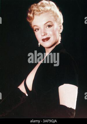 01 juin 1950 ; Hollywood, Californie, États-Unis ; MARILYN MONROE actrice. Blonde Bombshell née NORMA JEAN BAKER le 1er juin 1926. MARILYN MONROE est décédée d'une overdose de drogue le 5 août 19621950, sur la photo : MARILYN MONROE. (Crédit image : SNAP/ZUMAPRESS.com) Banque D'Images