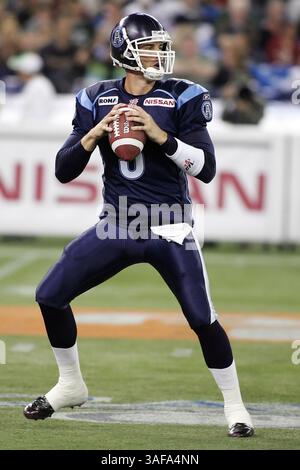 03 octobre 2009 : le quarterback des Argonauts de Toronto, Cody Pickett, affronte les Alouettes de Montréal au Rogers Centre de Toronto, EN ONTARIO. Les Alouettes ont battu les Argonautes 27-8 (crédit image : SGM/ZUMAPRESS.com) Banque D'Images