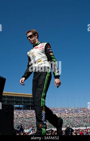 04 octobre 2009 : Brad Keselowski lors de la présentation des pilotes pour la NASCAR Sprint Cup Series Price Chopper 400 du circuit Kansas Speedway, Kansas City, KS (image crédit : SGM/ZUMAPRESS.com) Banque D'Images