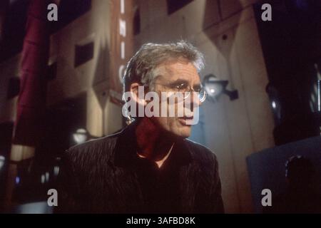 01 janv. 2000 ; Hollywood, Californie, États-Unis ; le réalisateur ROGER SPOTTISWOODE du film d'action 'le 6ème jour'. (Image de crédit : ZUMA Press/ZUMAPRESS.com) Banque D'Images