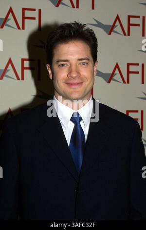 16 janvier 2003 ; Los Angeles, CA, États-Unis ; L'acteur BRENDAN FRASER aux AFI Awards iat The Gour Seasons à Los Angeles. (Image de crédit : ZUMA Press/ZUMAPRESS.com) Banque D'Images