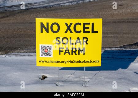 Hammond, Wisconsin ; les gens protestent contre un projet solaire de Xcel Energy en raison de sa taille et de sa proximité avec des zones résidentielles. Il est prévu qu'il s'étende à ab Banque D'Images