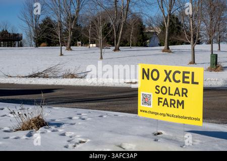 Hammond, Wisconsin ; les gens protestent contre un projet solaire de Xcel Energy en raison de sa taille et de sa proximité avec des zones résidentielles. Il est prévu qu'il s'étende à ab Banque D'Images