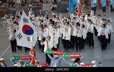 08 août 2008 - Pékin, CHINE - les athlètes olympiques de Corée du Sud arrivent lors de la cérémonie d'ouverture des Jeux olympiques de Pékin 2008. Les cérémonies d'ouverture se sont avérées être un événement spectaculaire avec des milliers d'artistes et d'énormes productions scéniques qui ont séduit la foule pour les Jeux olympiques de 2008 (crédit image : ZUMA Press/ZUMAPRESS.com) Banque D'Images