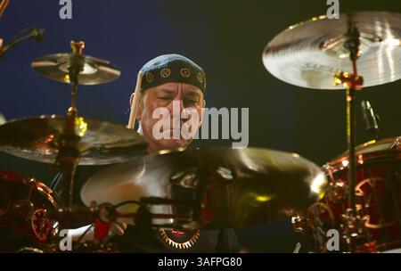 22 septembre 2012 - créé Louis, MO, USA - Neil Peart de Rush se produit au Scottrade à Louis, Missouri. (Crédit image : © Zia Nizami/MCT/ZUMAPRESS.com) Banque D'Images