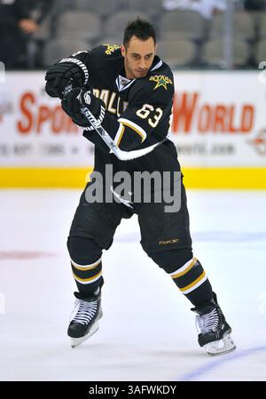 22 mars 2012 . Le centre des Stars de Dallas Mike Ribeiro (63) en action.lors d’un match entre les Canucks de Vancouver et les Stars de Dallas au American Airlines Center de Dallas Texas..les Canucks gagnent 2-1 (image de crédit : â© Manny Flores/Cal Sport Media/ZUMAPRESS.com) Banque D'Images