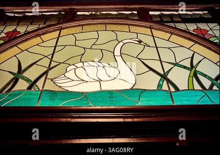 L'intérieur du pub Swan and Railway à Wigan, au Royaume-Uni Banque D'Images