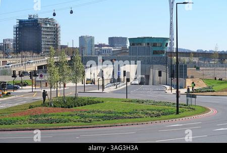 Entrée nord du nouveau tunnel de Silvertown sous la Tamise dans l'est de Londres, Royaume-Uni. Indique le premier jour d'ouverture, avril 2025. Banque D'Images