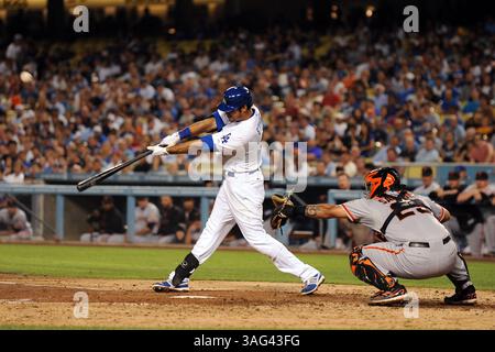 2 octobre 2012 - Los Angeles, CA, États-Unis d'Amérique - 2 octobre 2012 Los Angeles, CA. Le rival des Dodgers de Los Angeles Andre Ethier #16 à la batte lors du match de baseball de la Ligue majeure entre les Dodgers de Los Angeles et les Giants de San Francisco au Dodger Stadium de Los Angeles, CA. David Hood/CSM. (Crédit image : © David Hood/Cal Sport Media/ZUMAPRESS.com) Banque D'Images