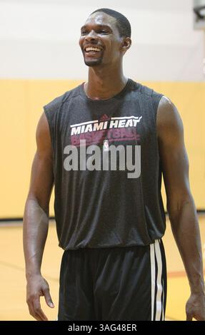4 octobre 2012 - Miami, FL, États-Unis - Chris Bosh du Heat de Miami lors de l'entraînement au camp d'entraînement le jeudi 4 octobre 2012, à AmericanAirlines Arena à Miami, Floride. (Crédit image : © David Santiago/MCT/ZUMAPRESS.com) Banque D'Images