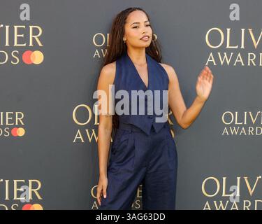 Londres, Royaume-Uni. 06 avril 2025. Amber Gill assiste aux Olivier Awards 2025 au Royal Albert Hall de Londres. (Photo de Mario Mitsis/SOPA images/SIPA USA) crédit : SIPA USA/Alamy Live News Banque D'Images