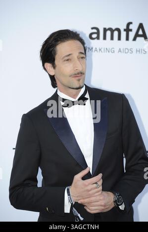 24 mai 2012 - Adrien Brody assiste au Cinéma contre le SIDA de l'AmfAR à l'Hôtel du Cap le 24 mai 2012 à Antibes, France..amfAR se tient au 65ème festival de Cannes le 24 mai 2012 à Cannes...photo Ki Price. Adrien Brody assiste au Cinéma contre le SIDA de l'AmfAR à l'Hôtel du Cap le 24 mai 2012 à Antibes, France..amfAR se tient au 65ème festival de Cannes le 24 mai 2012 à Cannes...photo Ki Price. (Crédit image : © Ki Price/ZUMAPRESS.com) Banque D'Images