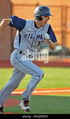 29 mars 2012 - Towson, Maryland, États-Unis - RYAN RIPKEN est premier dans un match contre le Calvert Hall College High School. Ripken, le fils du Hall of Famer Cal Ripken Jr., a signé une lettre d'intention avec les Gamecocks de Caroline du Sud. (Crédit image : © Ken Inness/ZUMApress.com) Banque D'Images