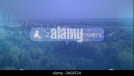 Image de l'interface numérique suiveurs texte et icône de personnes avec des nombres croissants sur la bulle de parole bleue Banque D'Images