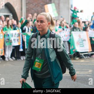 8 avril 2025 ; stade de Tallaght, Dublin, Irlande : Ligue des Nations femmes International de football, République d'Irlande contre Grèce ; l'équipe irlandaise arrive au stade de Tallaght Banque D'Images
