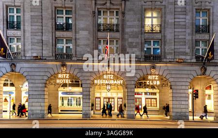 Le Ritz à Piccadilly Londres Royaume-Uni Banque D'Images
