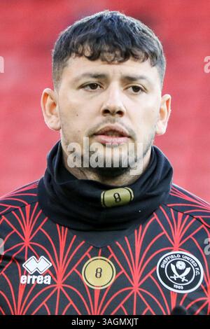 Sheffield, Royaume-Uni. 08 avril 2025. Bramall Lane, Sheffield, Angleterre, 8 avril 2025 : Gustavo Hamer (8 Sheffield United) avant le match EFL Sky Bet Championship entre Sheffield United et Millwall à Bramall Lane à Sheffield, Angleterre, le 8 avril 2025. (Sean Chandler/SPP) crédit : photo de presse sportive SPP. /Alamy Live News Banque D'Images