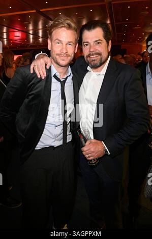 Frederic Heidorn und Daniel Fehlow BEI der Verleihung des 31. B.Z. Kulturpreises 2025 im Theater am Potsdamer Platz. Berlin, 08.04.2025 *** Frederic Heidorn et Daniel Fehlow lors de la cérémonie de remise des prix du B Z Kulturpreis 2025 31 au Theater am Potsdamer Platz Berlin, 08 04 2025 Foto :XF.xKernx/xFuturexImagex kulturpreis 5717 Banque D'Images