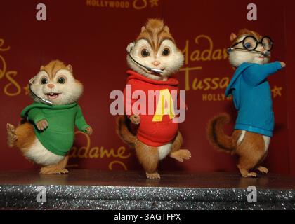 Dec. 24, 2009 - Hollywood, Californie, États-Unis - les figurines de cire d'Alvin & The Chipmunks dévoilées à Madame Tussauds Hollywood à Hollywood, CA 12-23-2009 2009........ ALVIN ET LES CHIPMUNKS. K62949SK (crédit image : © Scott Kirkland/Globe photos/ZUMApress.com) Banque D'Images