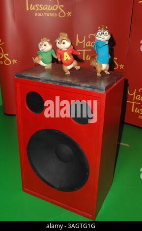 Dec. 24, 2009 - Hollywood, Californie, États-Unis - les figurines de cire d'Alvin & The Chipmunks dévoilées à Madame Tussauds Hollywood à Hollywood, CA 12-23-2009 2009........ ALVIN ET LES CHIPMUNKS. K62949SK (crédit image : © Scott Kirkland/Globe photos/ZUMApress.com) Banque D'Images