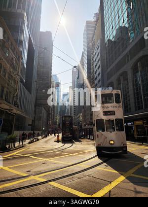 Tramways à Sheung Wan, Hong Kong. Banque D'Images