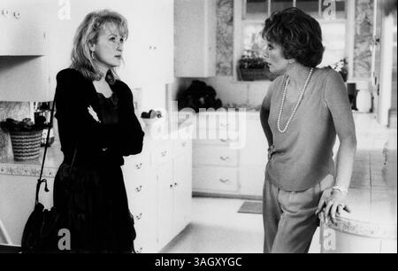 MERYL STREEP avec SHIRLEY MacLaine dans ''cartes postales du bord''. Fourni par ADH-Globe photos, inc..tv-film photo. (Crédit image : © Globe photos/ZUMAPRESS.com) Banque D'Images