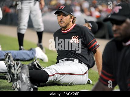 13 juin 2009 : Mike Modano des Stars de Dallas lors du match de baseball caritatif Reebok Heroes Baseball Game par la Fondation Mike Modano au stade de baseball Dr Pepper à Frisco, Texas. (Crédit image : © Albert Pena/Cal Sport Media/ZUMA Press) Banque D'Images