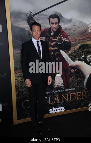 1er avril 2015 - New York, NY, États-Unis - 1er avril 2015 New York City..Tobias Menzies assiste à la série STARZ original â€œDroughtlanderâ€ célébration de â€œThe Reckoningâ€ lors d'une première projection spéciale de â€œOutlanderâ€ au Ziegfeld Theater le 1er avril 2015 à New York City (crédit image : © Kristin Callahan - Ace Pictures/Ace Pictures/ZUMA Wire) Banque D'Images