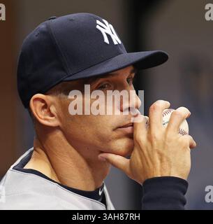 19 avril 2015 - Petersburg, Florida, U.S. - SCOTT KEELER | TIMES..photo du manager des New York Yankees Joe Girrdi chez Tropicana Field, à Petersburg, FL. 19 avril 2015. POUR LE DOSSIER (crédit image : © Scott Keeler/Tampa Bay Times/ZUMA Wire) Banque D'Images