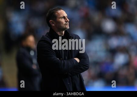 Coventry, Royaume-Uni. 09th Apr, 2025. Frank Lampard manager de Coventry City lors du match du Sky Bet Championship Coventry City vs Portsmouth au Coventry Building Society Arena, Coventry, Royaume-Uni, le 9 avril 2025 (photo de Gareth Evans/News images) à Coventry, Royaume-Uni, le 9/9/2025. (Photo de Gareth Evans/News images/SIPA USA) crédit : SIPA USA/Alamy Live News Banque D'Images