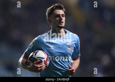 Coventry, Royaume-Uni. 09th Apr, 2025. Jack Rudoni de Coventry City lors du match du Sky Bet Championship Coventry City vs Portsmouth à Coventry Building Society Arena, Coventry, Royaume-Uni, le 9 avril 2025 (photo de Gareth Evans/News images) à Coventry, Royaume-Uni le 4/9/2025. (Photo de Gareth Evans/News images/SIPA USA) crédit : SIPA USA/Alamy Live News Banque D'Images