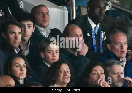 Paris, France. 09th Apr, 2025. Prix William of Wales assiste au match de football de l'UEFA Champions League entre le Paris Saint-Germain et l'Aston Villa FC au stade du Parc des Princes à Paris le 9 avril 2025. Photo de Firas Abdullah/ABACAPRESS. COM Credit : Abaca Press/Alamy Live News Banque D'Images