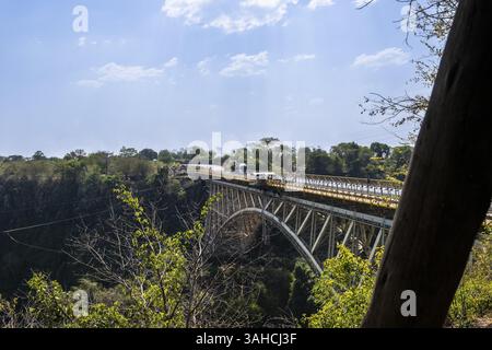 Pont Mosi-OA-Tunya, chutes Victoria, cascade, Zambèze, chutes Victoria, Nord Matabeleland, Zimbabwe, Afrique Banque D'Images