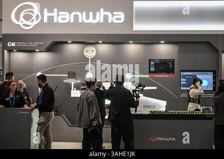 Avalon, Australie. 25 mars 2025. Hanwha Corporation présente son segment de défense Hanwha Defense Australia, une filiale de Hanwha Airspace. (Photo de Alexander Bogatyrev/SOPA images/SIPA USA) crédit : SIPA USA/Alamy Live News Banque D'Images