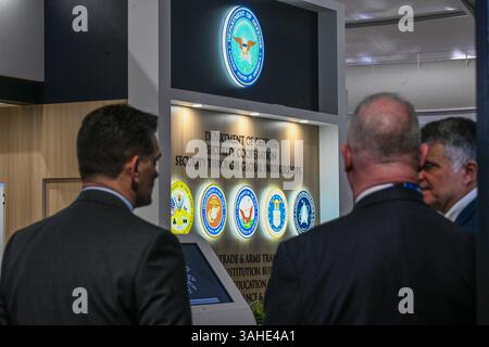 Avalon, Australie. 25 mars 2025. Mission du Département de la Défense DES ÉTATS-UNIS représentée à Avalon. (Photo de Alexander Bogatyrev/SOPA images/SIPA USA) crédit : SIPA USA/Alamy Live News Banque D'Images