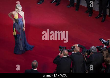 16 mai 2015 - Cannes, FRANCE - Sienna Miller, actrice membre du jury, pose pour les photographes à son arrivée pour la projection du film la mer des arbres au 68ème festival international du film, Cannes, sud de la France, samedi 16 mai, 2015. VIANNEY LE CAER/POOL/PI (crédit image : © Prensa Internacional/ZUMA Wire) Banque D'Images