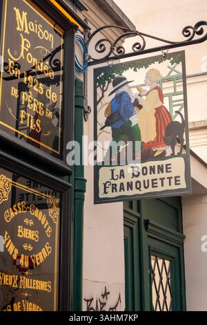 France, Paris, Montmartre, Rue Sainte-rustique, enseigne restaurant la bonne Franquette Banque D'Images