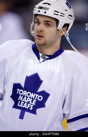 16 nov. 2008 - Calgary, Alberta, Canada - photo de profil de joueur de la LNH sur Carlo Colaiacovo des Maple Leafs de Toronto lors d'un récent match de hockey à Calgary. (Crédit image : © Larry MacDougal via ZUMA Wire) Banque D'Images