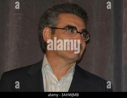 18 février 2005 - Toronto, ON, É.-U. - 10 septembre 2006 - Toronto, Ontario, Canada - Eugene Levy. « Pour votre considération » première au Festival international du film de Toronto 2006, tenu au Roy Thomson Hall. Crédit photo : Brent Perniac/AdMedia Banque D'Images